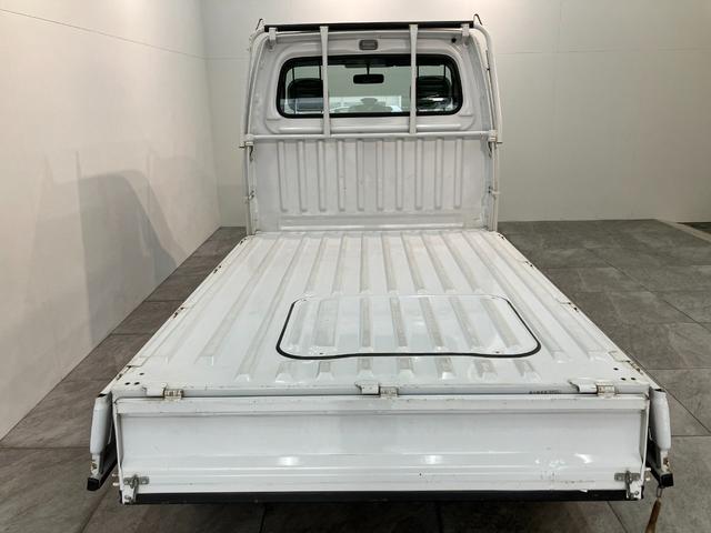 サンバートラックTB 5MT 4WD エアコン 荷台作業灯 車検整備付5MT パートタイム4WD AM/FMラジオ マニュアルエアコン マニュアルレベリング 荷台作業灯(滋賀県)の中古車