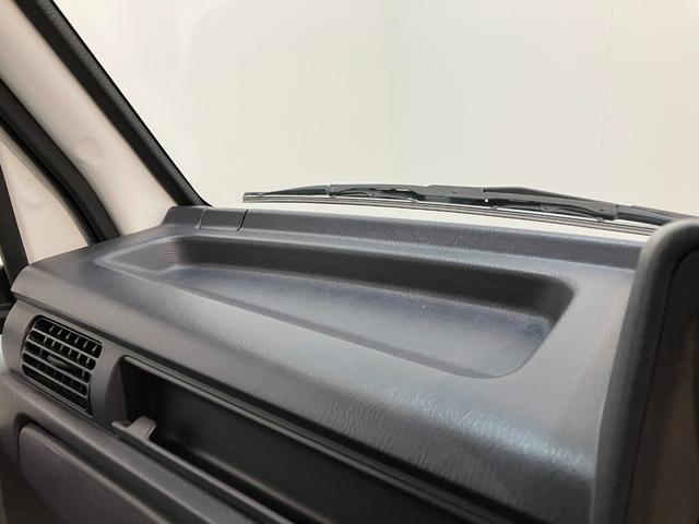 サンバートラックTB 5MT 4WD エアコン 荷台作業灯 車検整備付5MT パートタイム4WD AM/FMラジオ マニュアルエアコン マニュアルレベリング 荷台作業灯(滋賀県)の中古車