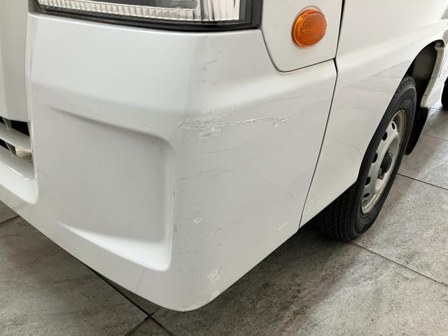 サンバートラックTB 5MT 4WD エアコン 荷台作業灯 車検整備付5MT パートタイム4WD AM/FMラジオ マニュアルエアコン マニュアルレベリング 荷台作業灯(滋賀県)の中古車