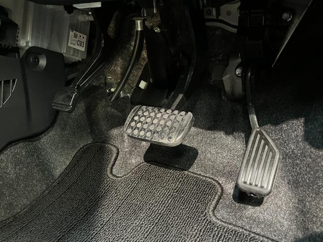 ムーヴキャンバスGブラックインテリアリミテッドSA3 8型ナビ Pカメラ衝突被害軽減ブレーキ 8型フルセグナビ パノラマカメラ DVD再生 Bluetooth USB ドラレコ ETC 両側電動スライドドア LEDヘッドライト オートライト オートエアコン エコアイドル(滋賀県)の中古車