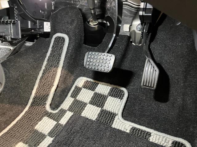 コペンセロ フルセグナビ バックカメラ ドラレコ 車検整備付電動オープンルーフ フルセグナビ DVD再生 Bluetooth USB ドライブレコーダー ETC バックカメラ シートヒーター LEDヘッドライト オートライト スマートキー オートエアコン(滋賀県)の中古車