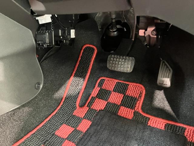 コペンローブ ターボ CDステレオ シートヒーター LED電動オープンルーフ CDステレオ USB シートヒーター LEDヘッドライト オートライト スマートキー オートエアコン エコアイドル エクスプレイ仕様アルミ(滋賀県)の中古車