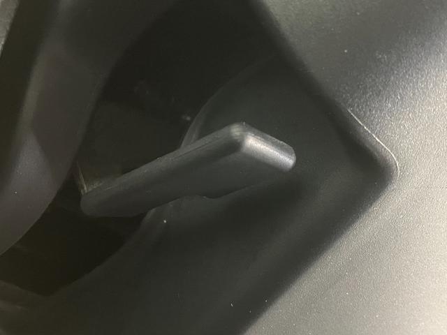 タントスローパーX フルセグナビ バックカメラ 前席シートヒーター車いす乗降車 衝突被害軽減ブレーキ コーナーセンサー フルセグナビ Bluetooth DVD再生 USB バックカメラ 左側電動スライドドア 前席シートヒーター LEDスマートキー エコアイドル(滋賀県)の中古車