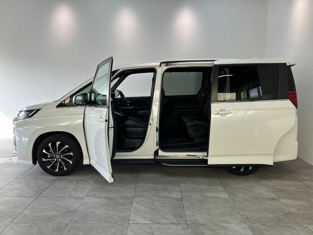 ノアハイブリッドS−Z 10.5型ナビ パノラマカメラ ドラレコTSS 10.5型フルセグナビ パノラマカメラ 前後ドラレコ DVD Bluetooth USB ETC レーダークルーズコントロール 駐車支援システム シートヒーター 両側電動スライドドア(滋賀県)の中古車