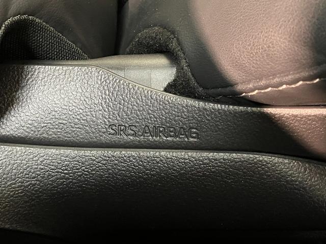 ノアハイブリッドS−Z 10.5型ナビ パノラマカメラ ドラレコTSS 10.5型フルセグナビ パノラマカメラ 前後ドラレコ DVD Bluetooth USB ETC レーダークルーズコントロール 駐車支援システム シートヒーター 両側電動スライドドア(滋賀県)の中古車