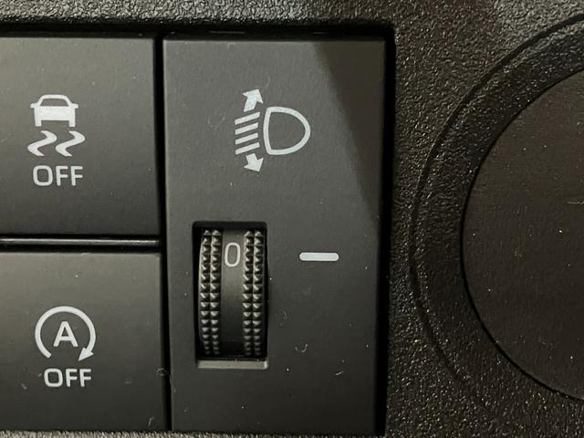 ハイゼットトラックスタンダード 5MT 4WD コーナーセンサー オートライト衝突被害軽減ブレーキ コーナーセンサー パートタイム4WD AM/FMラジオ マニュアルエアコン マニュアルレベリング オートライト 5速マニュアルミッション車(滋賀県)の中古車