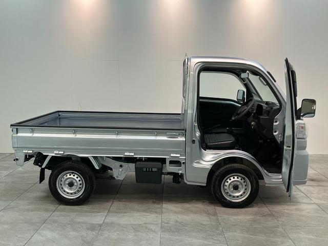 ハイゼットトラックスタンダード 5MT 4WD コーナーセンサー オートライト衝突被害軽減ブレーキ コーナーセンサー パートタイム4WD AM/FMラジオ マニュアルエアコン マニュアルレベリング オートライト 5速マニュアルミッション車(滋賀県)の中古車