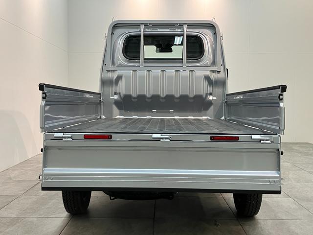 ハイゼットトラックスタンダード 5MT 4WD コーナーセンサー オートライト衝突被害軽減ブレーキ コーナーセンサー パートタイム4WD AM/FMラジオ マニュアルエアコン マニュアルレベリング オートライト 5速マニュアルミッション車(滋賀県)の中古車