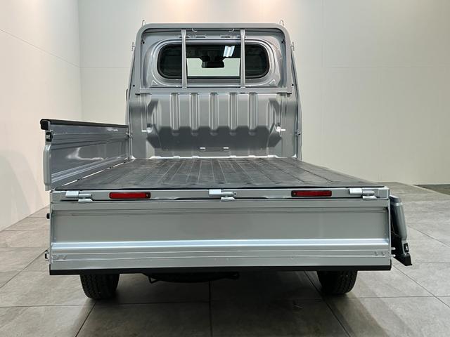 ハイゼットトラックスタンダード 5MT 4WD コーナーセンサー オートライト衝突被害軽減ブレーキ コーナーセンサー パートタイム4WD AM/FMラジオ マニュアルエアコン マニュアルレベリング オートライト 5速マニュアルミッション車(滋賀県)の中古車