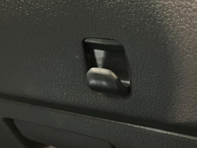 ハイゼットトラックスタンダード 5MT 4WD コーナーセンサー オートライト衝突被害軽減ブレーキ コーナーセンサー パートタイム4WD AM/FMラジオ マニュアルエアコン マニュアルレベリング オートライト 5速マニュアルミッション車(滋賀県)の中古車