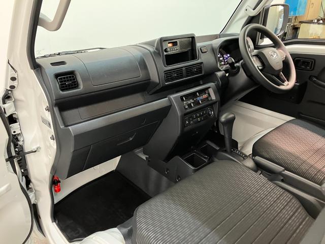 ハイゼットトラックエクストラ 4WD CVT デフロック ドラレコ 荷台作業灯衝突被害軽減ブレーキ コーナーセンサー パートタイム4WD AM/FMラジオ ドラレコ デフロック スマートキー パワーウインドウ オートライト マニュアルエアコン 荷台作業灯 4枚リーフスプリング(滋賀県)の中古車