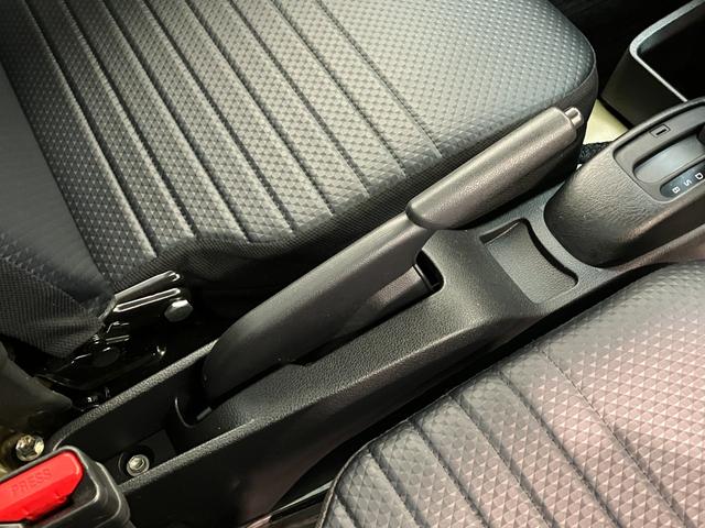 ハイゼットトラックスタンダード　４ＷＤ　ＣＶＴ　コーナーセンサー　オートライト衝突被害軽減ブレーキ　コーナーセンサー　パートタイム４ＷＤ　ＡＭ／ＦＭラジオ　マニュアルエアコン　マニュアルレベリング　オートライト（滋賀県）の中古車