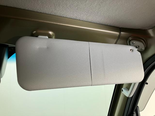 ハイゼットトラックスタンダード　４ＷＤ　ＣＶＴ　コーナーセンサー　オートライト衝突被害軽減ブレーキ　コーナーセンサー　パートタイム４ＷＤ　ＡＭ／ＦＭラジオ　マニュアルエアコン　マニュアルレベリング　オートライト（滋賀県）の中古車