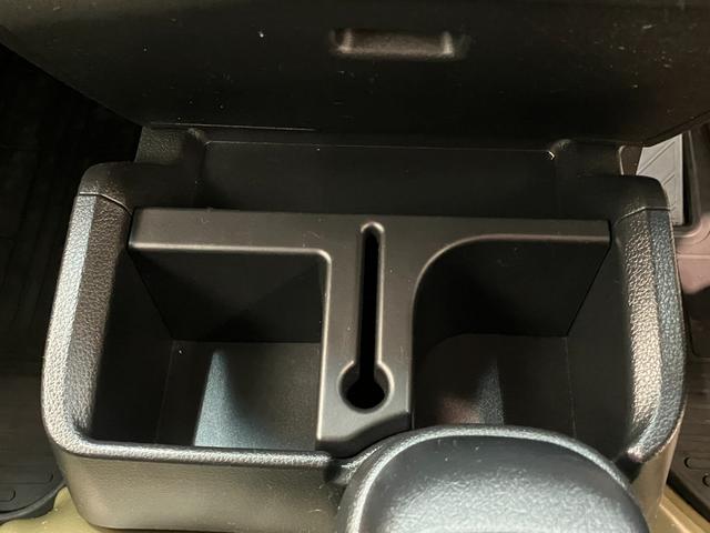 ハイゼットトラックスタンダード　４ＷＤ　ＣＶＴ　コーナーセンサー　オートライト衝突被害軽減ブレーキ　コーナーセンサー　パートタイム４ＷＤ　ＡＭ／ＦＭラジオ　マニュアルエアコン　マニュアルレベリング　オートライト（滋賀県）の中古車