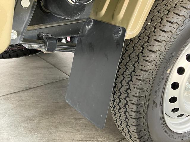 ハイゼットトラックスタンダード　４ＷＤ　ＣＶＴ　コーナーセンサー　オートライト衝突被害軽減ブレーキ　コーナーセンサー　パートタイム４ＷＤ　ＡＭ／ＦＭラジオ　マニュアルエアコン　マニュアルレベリング　オートライト（滋賀県）の中古車