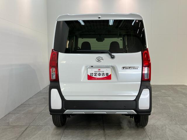 タントファンクロス　９型ディスプレイオーディオ　届出済未使用車衝突被害軽減ブレーキ　コーナーセンサー　９型ディスプレイオーディオ　フルセグ　Ｂｌｕｅｔｏｏｔｈ　ＵＳＢ　バックカメラ　両側電動スライドドア　前席シートヒーター　ＬＥＤ　スマートキー　エコアイドル（滋賀県）の中古車