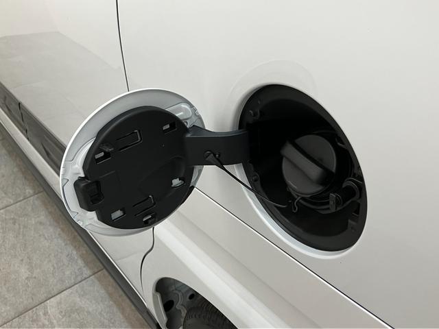 タントファンクロス　９型ディスプレイオーディオ　届出済未使用車衝突被害軽減ブレーキ　コーナーセンサー　９型ディスプレイオーディオ　フルセグ　Ｂｌｕｅｔｏｏｔｈ　ＵＳＢ　バックカメラ　両側電動スライドドア　前席シートヒーター　ＬＥＤ　スマートキー　エコアイドル（滋賀県）の中古車