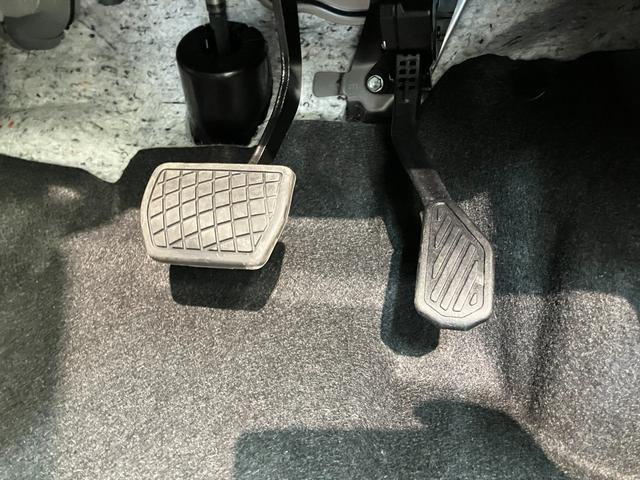 タントファンクロス　９型ディスプレイオーディオ　届出済未使用車衝突被害軽減ブレーキ　コーナーセンサー　９型ディスプレイオーディオ　フルセグ　Ｂｌｕｅｔｏｏｔｈ　ＵＳＢ　バックカメラ　両側電動スライドドア　前席シートヒーター　ＬＥＤ　スマートキー　エコアイドル（滋賀県）の中古車