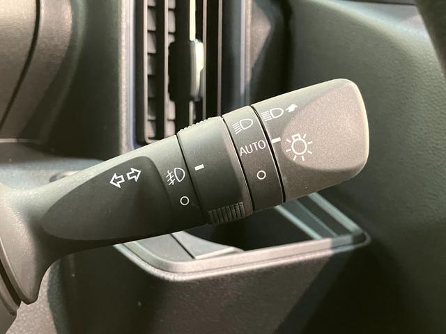 タントカスタムX 9型ディスプレイオーディオ 届出済未使用車衝突被害軽減ブレーキ コーナーセンサー 9型ディスプレイオーディオ フルセグ Bluetooth USB バックカメラ 両側電動スライドドア 前席シートヒーター LED スマートキー エコアイドル(滋賀県)の中古車