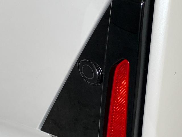 タントカスタムＲＳ　両側パワスラ　コーナーセンサー　届出済未使用車衝突被害軽減ブレーキ　コーナーセンサー　ターボ　バックカメラ（ナビ装着時用）　両側電動スライドドア　前席シートヒーター　電動パーキングブレーキ　ＬＥＤ　オートライト　オートエアコン　スマートキー（滋賀県）の中古車