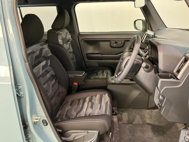 タフトＧダーククロムベンチャー　届出済未使用車　９Ｄ．Ａ　Ｂカメラ衝突被害軽減ブレーキ　コーナーセンサー　９型ディスプレイオーディオ　フルセグ　バックカメラ　Ｂｌｕｅｔｏｏｔｈ　ＵＳＢ　前席シートヒーター　電動パーキング　ＬＥＤ　レーダークルコン　オートエアコン（滋賀県）の中古車