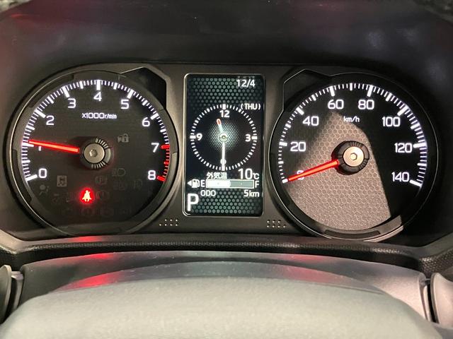 タフトＧダーククロムベンチャー　届出済未使用車　９Ｄ．Ａ　Ｂカメラ衝突被害軽減ブレーキ　コーナーセンサー　９型ディスプレイオーディオ　フルセグ　バックカメラ　Ｂｌｕｅｔｏｏｔｈ　ＵＳＢ　前席シートヒーター　電動パーキング　ＬＥＤ　レーダークルコン　オートエアコン（滋賀県）の中古車