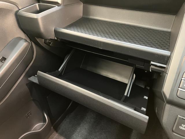 タフトＧダーククロムベンチャー　届出済未使用車　９Ｄ．Ａ　Ｂカメラ衝突被害軽減ブレーキ　コーナーセンサー　９型ディスプレイオーディオ　フルセグ　バックカメラ　Ｂｌｕｅｔｏｏｔｈ　ＵＳＢ　前席シートヒーター　電動パーキング　ＬＥＤ　レーダークルコン　オートエアコン（滋賀県）の中古車