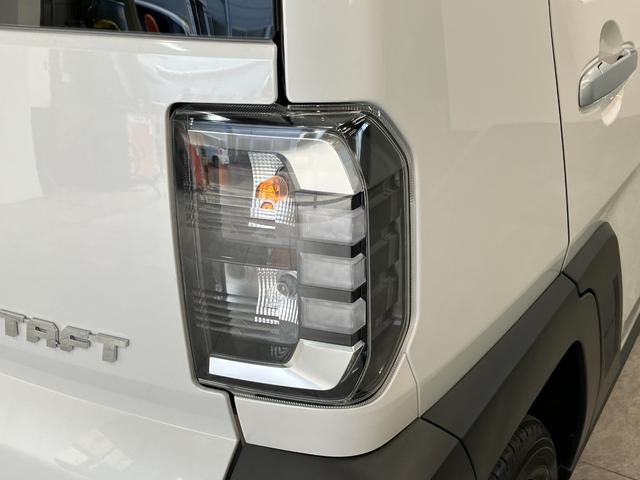 タフトG レーダークルーズコントロール 届出済未使用車衝突被害軽減ブレーキ コーナーセンサー バックカメラ(ナビ装着時用) 前席シートヒーター 電動パーキング スカイフィールトップ LED オートライト オートエアコン スマートキー エコアイドル(滋賀県)の中古車