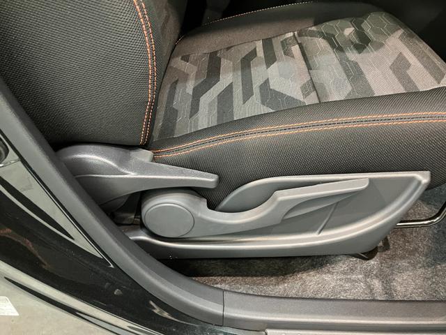 タフトＧ　レーダークルーズコントロール　届出済未使用車衝突被害軽減ブレーキ　コーナーセンサー　バックカメラ（ナビ装着時用）　前席シートヒーター　電動パーキング　スカイフィールトップ　ＬＥＤ　オートライト　オートエアコン　スマートキー　エコアイドル（滋賀県）の中古車