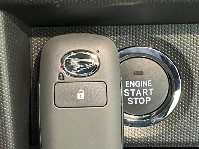 タフトＧ　レーダークルーズコントロール　届出済未使用車衝突被害軽減ブレーキ　コーナーセンサー　バックカメラ（ナビ装着時用）　前席シートヒーター　電動パーキング　スカイフィールトップ　ＬＥＤ　オートライト　オートエアコン　スマートキー　エコアイドル（滋賀県）の中古車