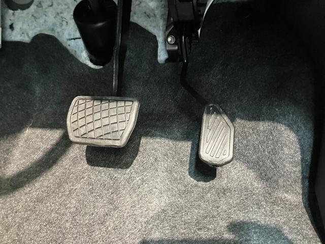 タフトＧ　レーダークルーズコントロール　届出済未使用車衝突被害軽減ブレーキ　コーナーセンサー　バックカメラ（ナビ装着時用）　前席シートヒーター　電動パーキング　スカイフィールトップ　ＬＥＤ　オートライト　オートエアコン　スマートキー　エコアイドル（滋賀県）の中古車