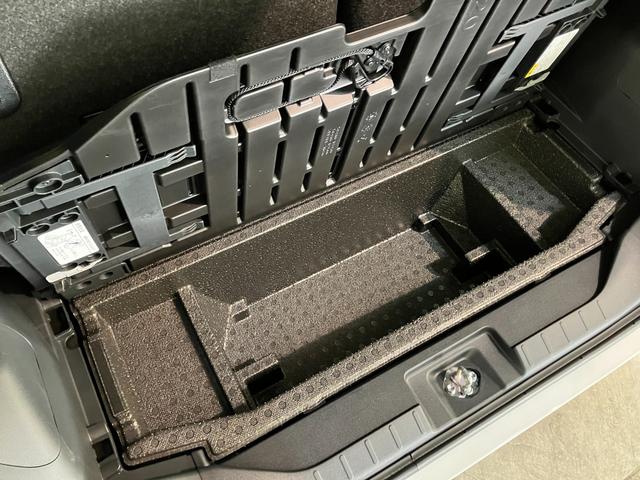 タントカスタムX 9型ディスプレイオーディオ 届出済未使用車衝突被害軽減ブレーキ コーナーセンサー 9型ディスプレイオーディオ フルセグ Bluetooth USB バックカメラ 両側電動スライドドア 前席シートヒーター LED スマートキー エコアイドル(滋賀県)の中古車