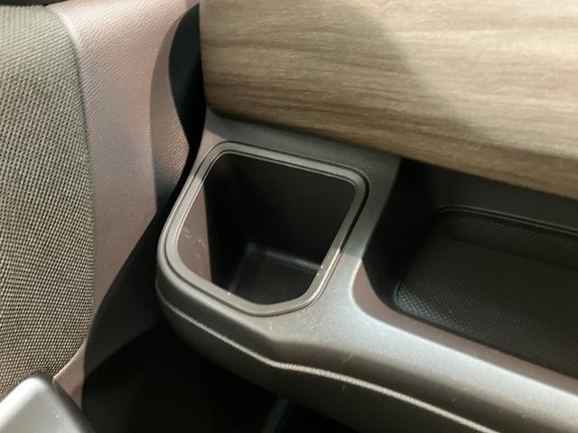 フリード+ハイブリッドハイブリッドG・ホンダセンシング 9型フルセグナビ LED衝突被害軽減ブレーキ 9型フルセグナビ バックカメラ 前後ドラレコ ETC DVD Bluetooth USB シートヒーター レーダークルーズコントロール 両側電動スライドドア LED(滋賀県)の中古車