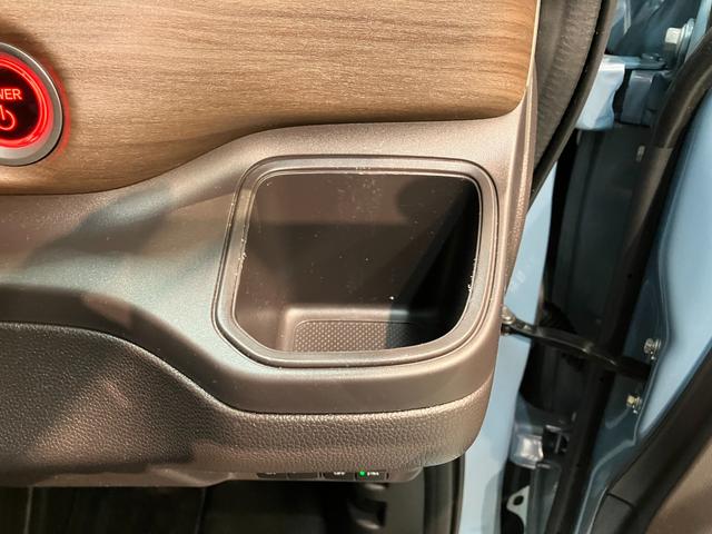 フリード+ハイブリッドハイブリッドG・ホンダセンシング 9型フルセグナビ LED衝突被害軽減ブレーキ 9型フルセグナビ バックカメラ 前後ドラレコ ETC DVD Bluetooth USB シートヒーター レーダークルーズコントロール 両側電動スライドドア LED(滋賀県)の中古車