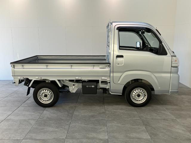 ハイゼットトラックスタンダード 5MT 4WD コーナーセンサー オートライト衝突被害軽減ブレーキ コーナーセンサー パートタイム4WD AM/FMラジオ マニュアルエアコン マニュアルレベリング オートライト(滋賀県)の中古車