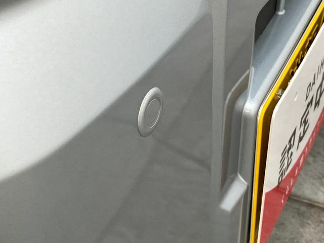 ハイゼットトラックスタンダード 5MT 4WD コーナーセンサー オートライト衝突被害軽減ブレーキ コーナーセンサー パートタイム4WD AM/FMラジオ マニュアルエアコン マニュアルレベリング オートライト(滋賀県)の中古車