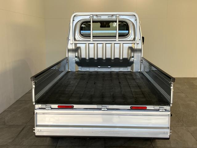 ハイゼットトラックスタンダード 5MT 4WD コーナーセンサー オートライト衝突被害軽減ブレーキ コーナーセンサー パートタイム4WD AM/FMラジオ マニュアルエアコン マニュアルレベリング オートライト(滋賀県)の中古車