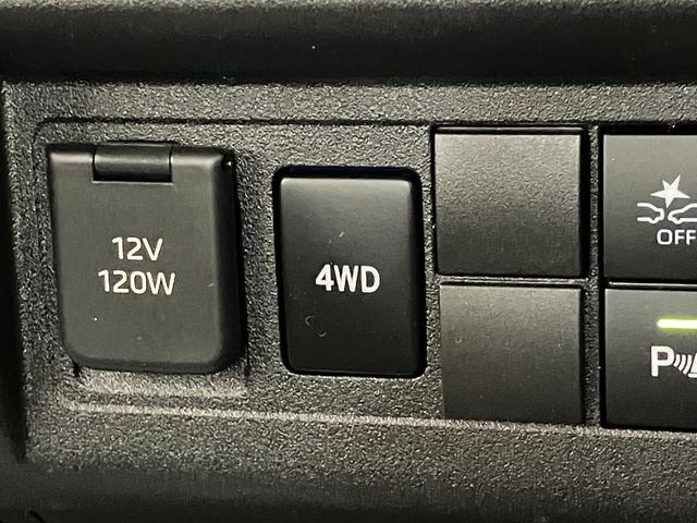 ハイゼットトラックスタンダード 5MT 4WD コーナーセンサー オートライト衝突被害軽減ブレーキ コーナーセンサー パートタイム4WD AM/FMラジオ マニュアルエアコン マニュアルレベリング オートライト(滋賀県)の中古車