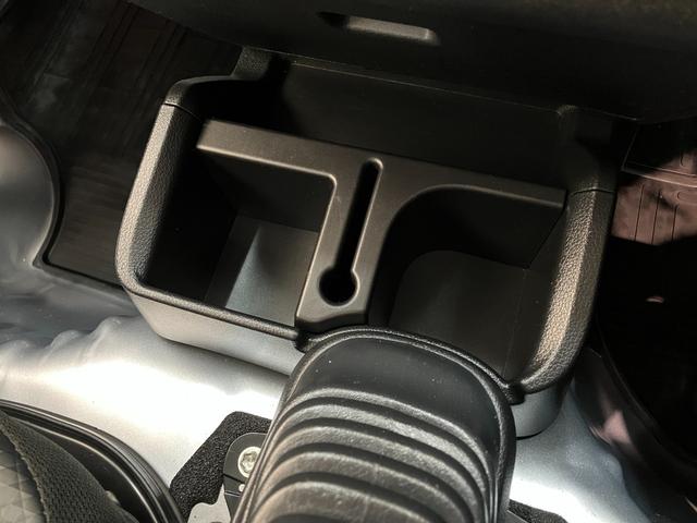 ハイゼットトラックスタンダード 5MT 4WD コーナーセンサー オートライト衝突被害軽減ブレーキ コーナーセンサー パートタイム4WD AM/FMラジオ マニュアルエアコン マニュアルレベリング オートライト(滋賀県)の中古車