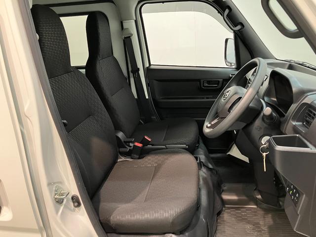 ハイゼットカーゴDX 4WD CVT コーナーセンサー キーレス衝突被害軽減ブレーキ スマアシ コーナーセンサー 前席パワーウインドウ AM/FMステレオ 両側スライドドア パートタイム4WD オートライト マニュアルレベリング(滋賀県)の中古車