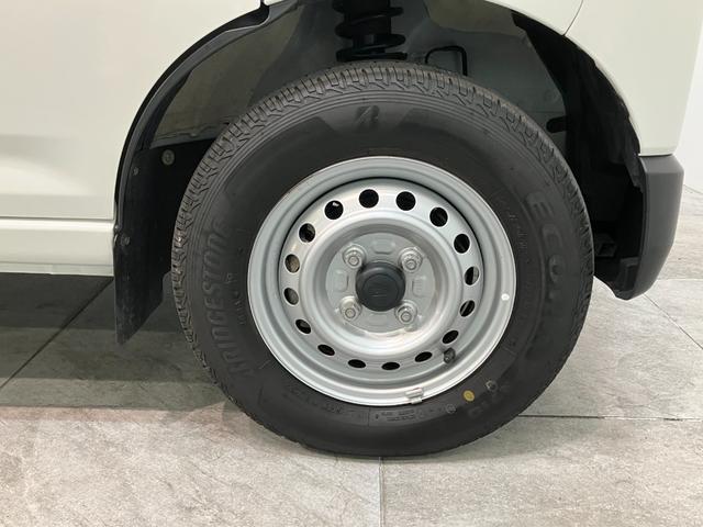 ハイゼットカーゴDX 4WD CVT コーナーセンサー キーレス衝突被害軽減ブレーキ スマアシ コーナーセンサー 前席パワーウインドウ AM/FMステレオ 両側スライドドア パートタイム4WD オートライト マニュアルレベリング(滋賀県)の中古車