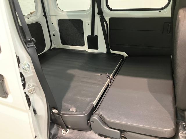 ハイゼットカーゴDX 4WD CVT コーナーセンサー キーレス衝突被害軽減ブレーキ スマアシ コーナーセンサー 前席パワーウインドウ AM/FMステレオ 両側スライドドア パートタイム4WD オートライト マニュアルレベリング(滋賀県)の中古車