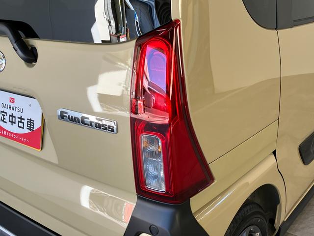 タントファンクロス 9型ディスプレイオーディオ 届出済未使用車衝突被害軽減ブレーキ コーナーセンサー 9型ディスプレイオーディオ フルセグ Bluetooth USB バックカメラ 両側電動スライドドア 前席シートヒーター LED スマートキー エコアイドル(滋賀県)の中古車