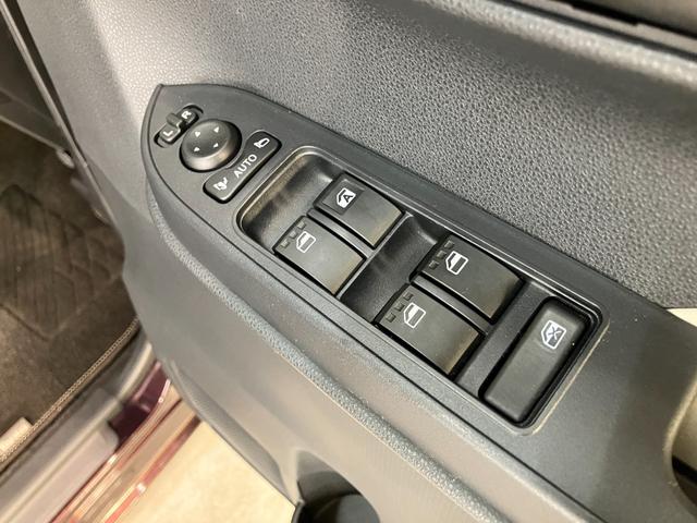 タントX 9型ディスプレイオーディオ ドラレコ パーキングアシスト衝突被害軽減ブレーキ コーナーセンサー 9型ディスプレイオーディオ フルセグ Bluetooth USB パノラマカメラ 前後ドラレコ 駐車支援機能 左側電動スライドドア 前席シートヒーター LED(滋賀県)の中古車