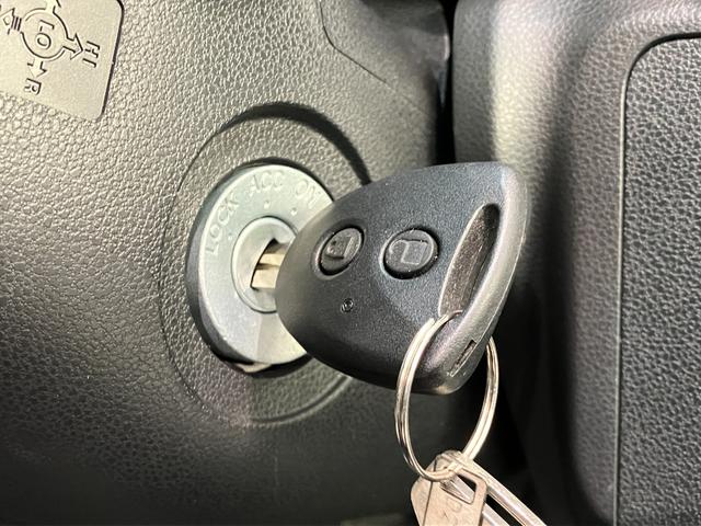 ミライースＬ　ＳＡIII　ＣＤステレオ　コーナーセンサー　キーレス衝突被害軽減ブレーキ　コーナーセンサー　バックカメラ（ナビ装着時用）　ＣＤステレオ　オートライト　マニュアルレベリング　マニュアルエアコン　キーレスエントリー　エコアイドル（滋賀県）の中古車