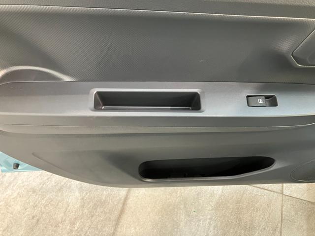 ミライースＬ　ＳＡIII　ＣＤステレオ　コーナーセンサー　キーレス衝突被害軽減ブレーキ　コーナーセンサー　バックカメラ（ナビ装着時用）　ＣＤステレオ　オートライト　マニュアルレベリング　マニュアルエアコン　キーレスエントリー　エコアイドル（滋賀県）の中古車