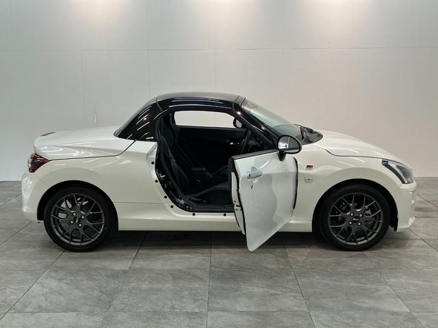 コペンＧＲスポーツ　ナビ　バックカメラ　ドラレコ　パドルシフトＧＲ専用サスペンション　ＳＤナビ　バックカメラ　Ｂｌｕｅｔｏｏｔｈ　ドライブレコーダー　ＥＴＣ車載器　ＭＯＭＯ製ハンドル　レカロシート　ＢＢＳ製アルミホイール　シートヒーター　ＬＥＤ　オートライト（滋賀県）の中古車