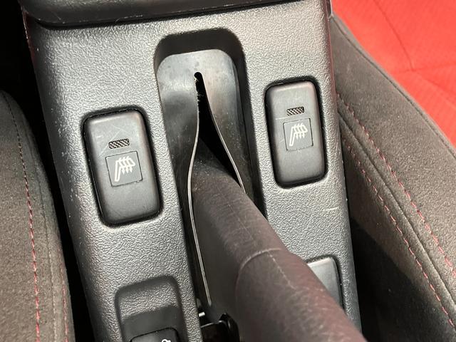 コペンエクスプレイ　Ｓ　５ＭＴ　レカロシート　ＭＯＭＯステビルシュタイン製ショックアブソーバー　レカロシート　ＭＯＭＯ製ステアリング　ＣＤステレオ　ディスプレイオーディオ　Ｂｌｕｅｔｏｏｔｈ　ＵＳＢ　バックカメラ　シートヒーター　ＬＥＤ　オートエアコン（滋賀県）の中古車