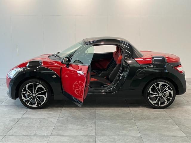 コペンエクスプレイ　Ｓ　５ＭＴ　レカロシート　ＭＯＭＯステビルシュタイン製ショックアブソーバー　レカロシート　ＭＯＭＯ製ステアリング　ＣＤステレオ　ディスプレイオーディオ　Ｂｌｕｅｔｏｏｔｈ　ＵＳＢ　バックカメラ　シートヒーター　ＬＥＤ　オートエアコン（滋賀県）の中古車