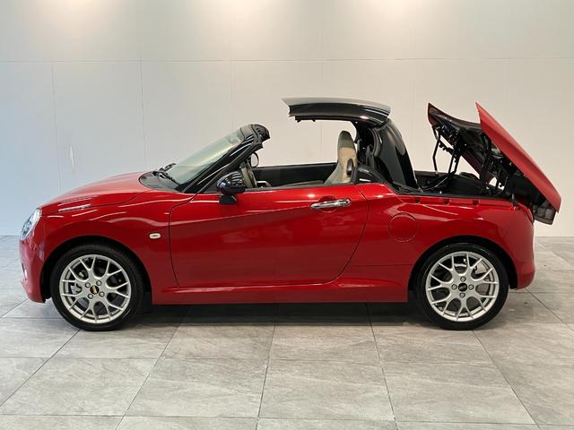 コペン２０ｔｈアニバーサリーエディション　５ＭＴ　フルセグナビ電動オープンルーフ　フルセグナビ　ＤＶＤ再生　Ｂｌｕｅｔｏｏｔｈ　ＥＴＣ車載器　ＭＯＭＯ製ハンドル　ＢＢＳ製アルミホイール　本革シート　シートヒーター　ＬＥＤ　オートライト　スマートキー（滋賀県）の中古車